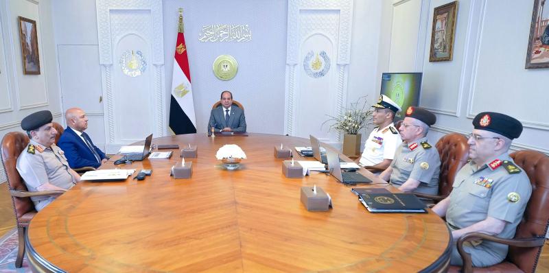 توجيهات رئاسية بمواصلة تطوير المواني المصرية