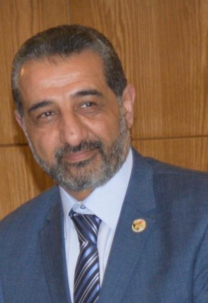 الدكتور عمرو السمدونى