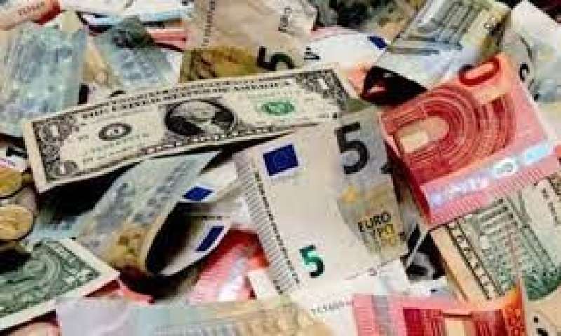 استقرار أسعار العملات الأجنبية والعربية أمام الجنية المصري