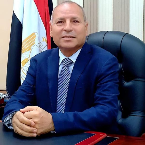محافظ القاهرة يصدر قرارًا بتشكيل منظومة لتقييم رؤساء الأحياء بالعاصمة