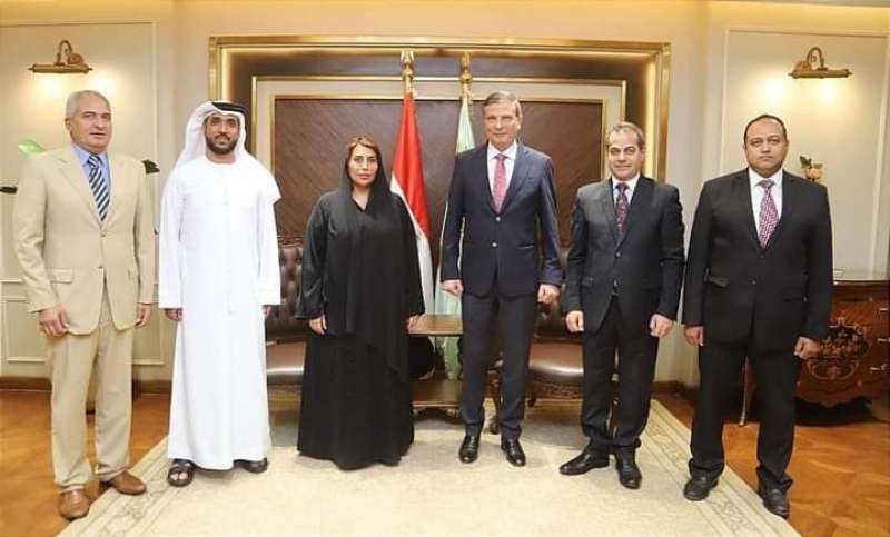 وزير الزراعة يبحث مع سفيرة الإمارات بالقاهرة تعزيز التعاون في مجال الاستثمار