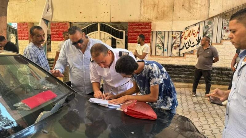 محافظة الجيزة ترفع 600 حالة إشغال للمقاهي والكافيهات بالصفا والمروة بحي الهرم