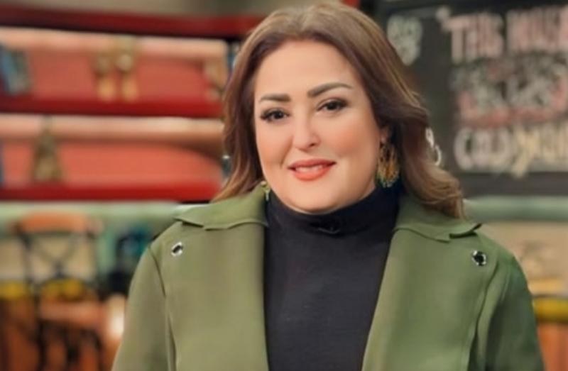 الفنانة نهال عنبر