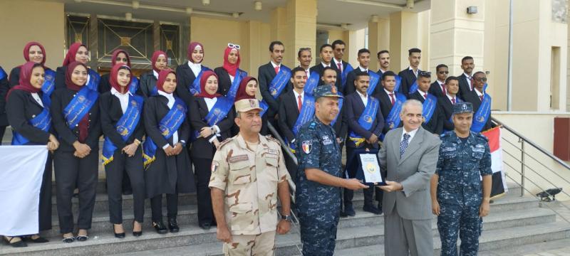 جامعة أسوان تنظم زيارة للقاعدة البحرية لرفع وعي وانتماء الطلاب