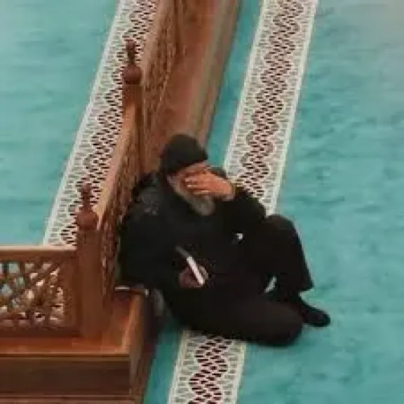 من هم السبعة الذين يظلهم الله في ظله يوم لا ظل إلا ظله ؟