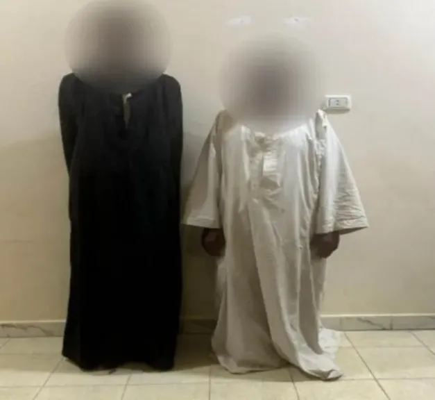 المتهمين