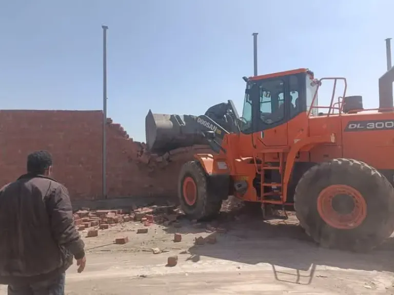 محافظة الجيزة تنجح في منع ٦٢ مخالفة بناء على أملاك الدولة والأراضي الزراعية خلال إجازة عيد الفطر المبارك