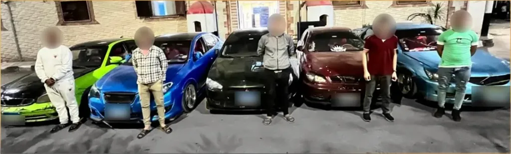المتهمين
