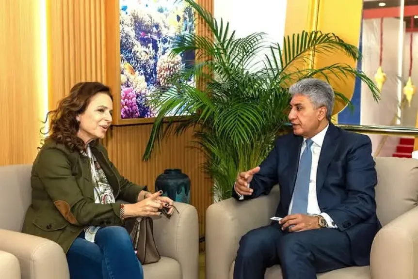 وزير السياحة والآثار يلتقي بنظيرته اللبنانية خلال زيارته الحالية لإمارة دبي