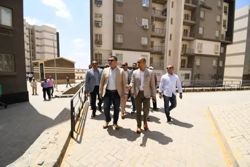 وزير الإسكان يتفقد مشروع ”سكن مصر” بأرض المعارض بالقاهرة الجديدة