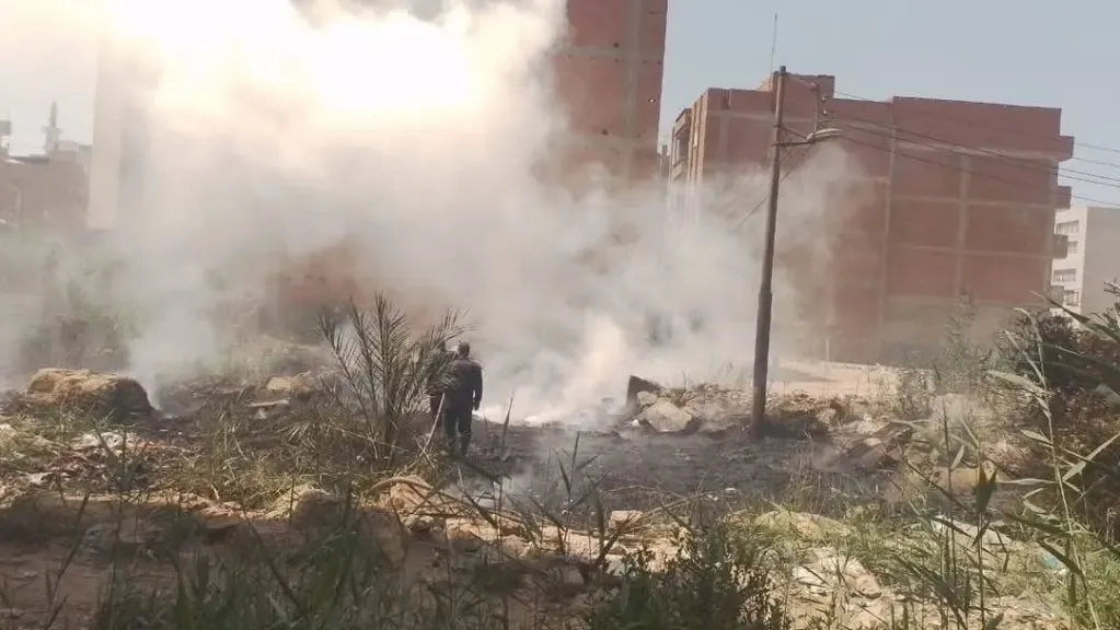 دون خسائر ..الحماية المدينة بالغربية تنجح في السيطرة علي حريق محدود بحي ثان المحلة