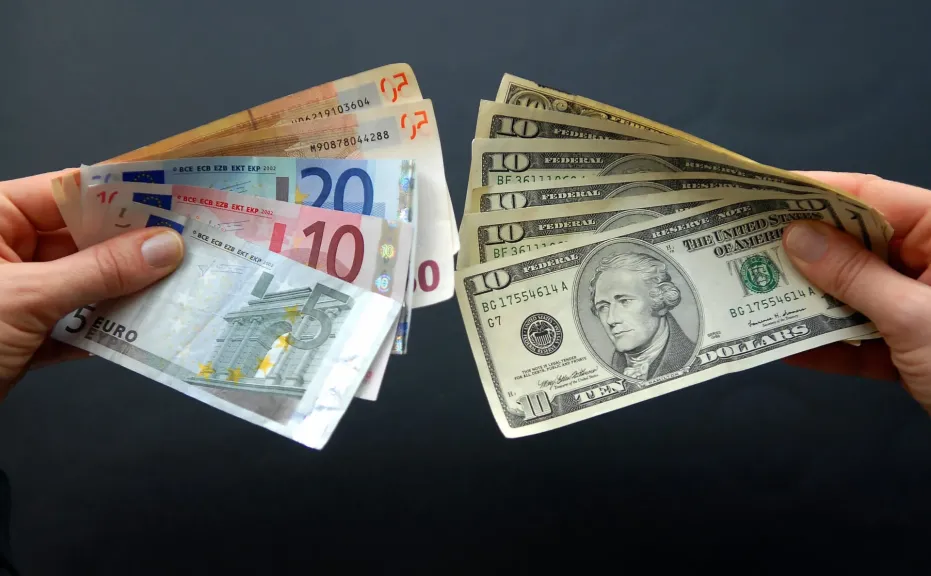 سعر الدولار اليوم السبت 3-5-2025