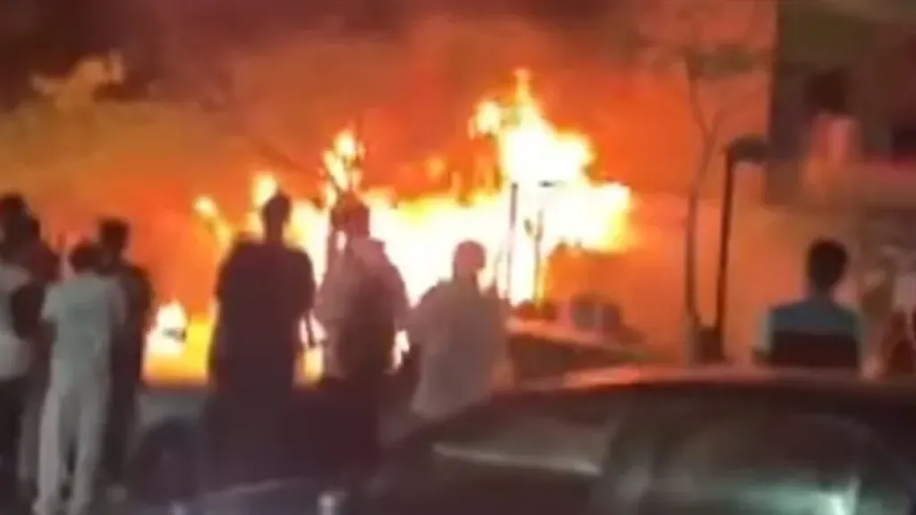 مصدر أمني يكشف عن سبب حريق كنيسة مارجرجس بقنا