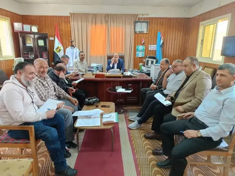 وكيل وزارة بيطري كفر الشيخ يتابع أعمال القوافل البيطرية وتوافر الأدوية بالوحدات