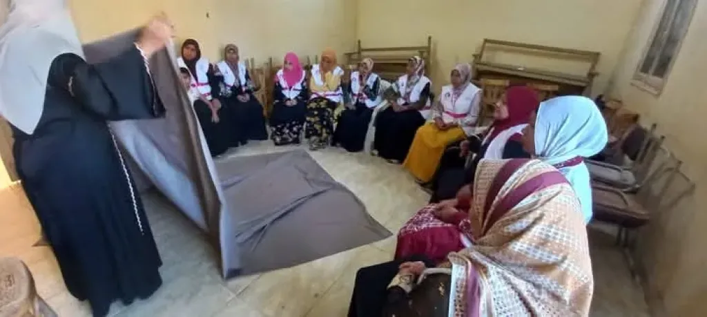 وزارة الشباب والرياضة: مبادرة ”حرفتك... مهنتك” تواصل فعالياتها داخل أندية الفتاة والمرأة بمراكز الشباب