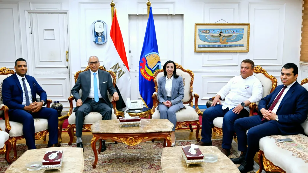 محافظ البحيرة تستقبل الأمين العام لمجلس الدولة