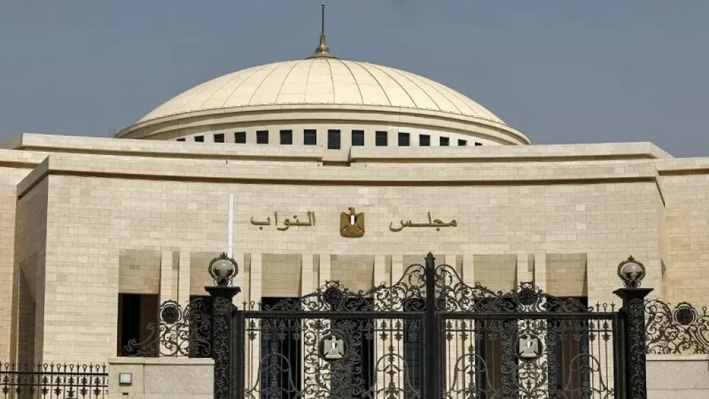 تساؤلات برلمانية حول مكافآت ومصاريف خاصة بموازنة وزارة الشباب والرياضة 2025/2026