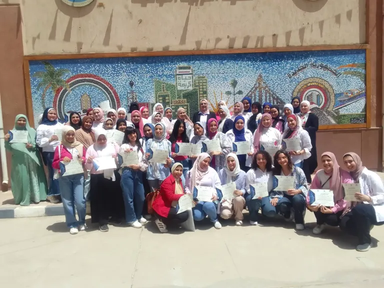 « إبداع بلا حدود» .. 60 مشروعًا ابتكاريًا لطلاب التربية الفنية بـ «نوعية طنطا»