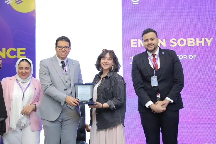 انطلاقة قوية لمؤتمر الاتحادي المصري لطلاب كلية الصيدلة ” EPSF”