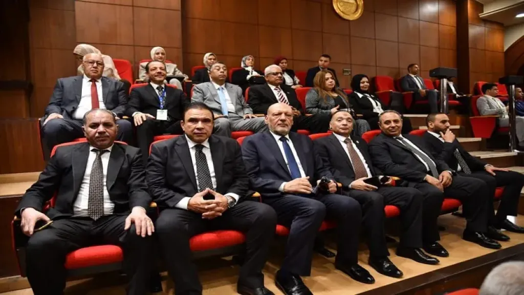 ”أبناء مصر” ووفد تحالف الأحزاب المصرية يلبّون دعوة مجلس الشيوخ لتعزيز التشاور السياسي