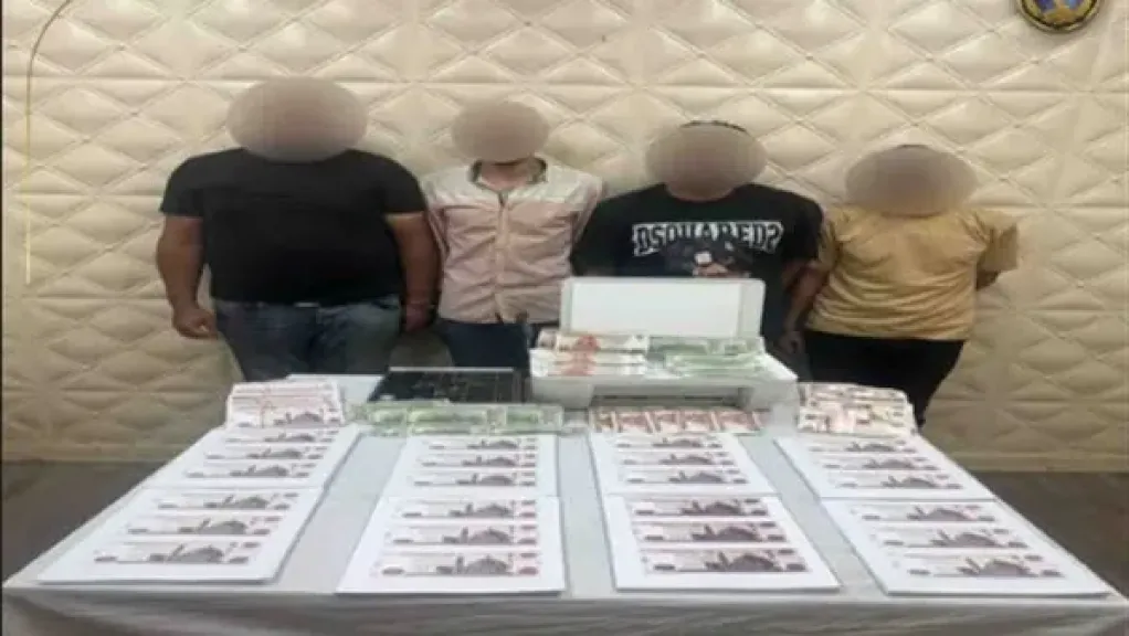 القبض على عصابة تزور العملات الأجنبية والمحلية لترويجها بالقاهرة