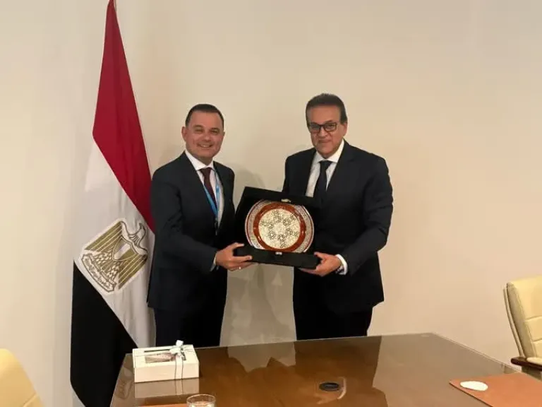 الدكتور خالد عبدالغفار يبحث سبل تعزيز التعاون في المجالات الصحية مع وزيري صحة لاتفيا وأوكرانيا