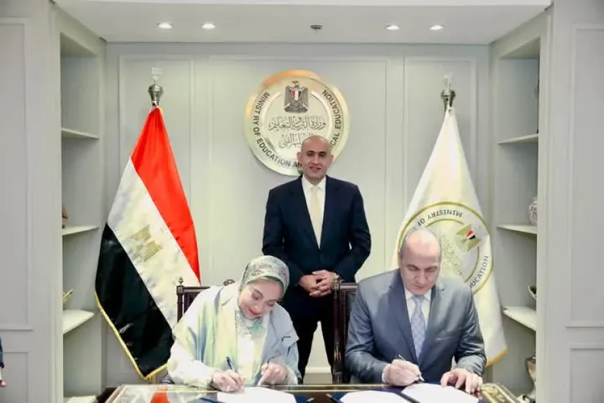 وزير التربية والتعليم يشهد توقيع بروتوكول تعاون بين الوزارة ومؤسسة ”التعليم أولًا”