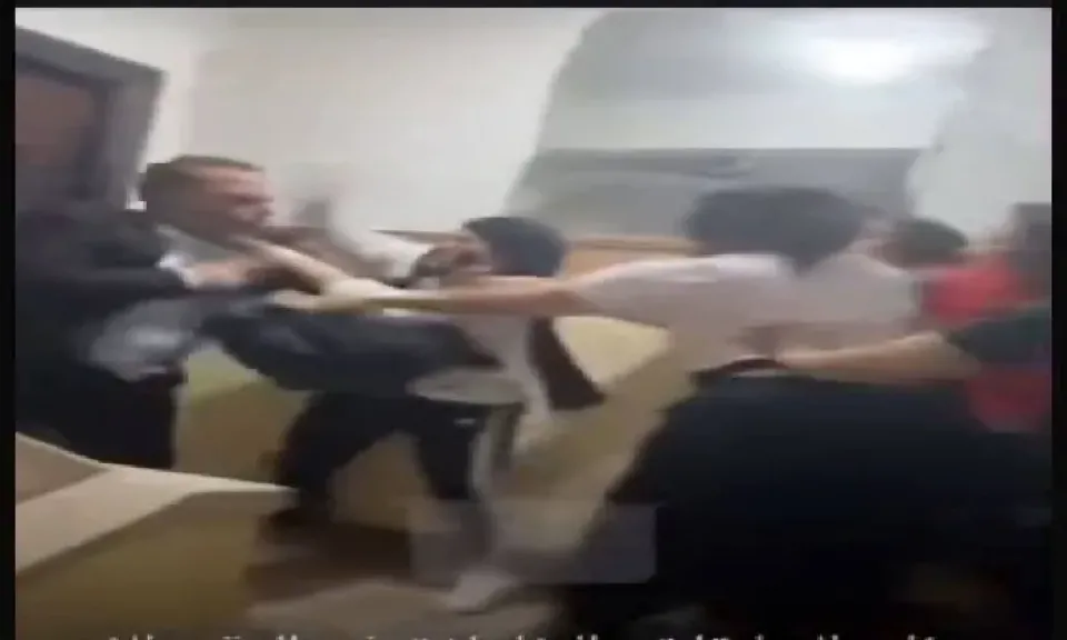 القبض على 7 سيدات اعتدين بالضرب على محامي بالمحلة