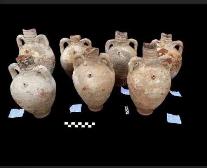 الاثار