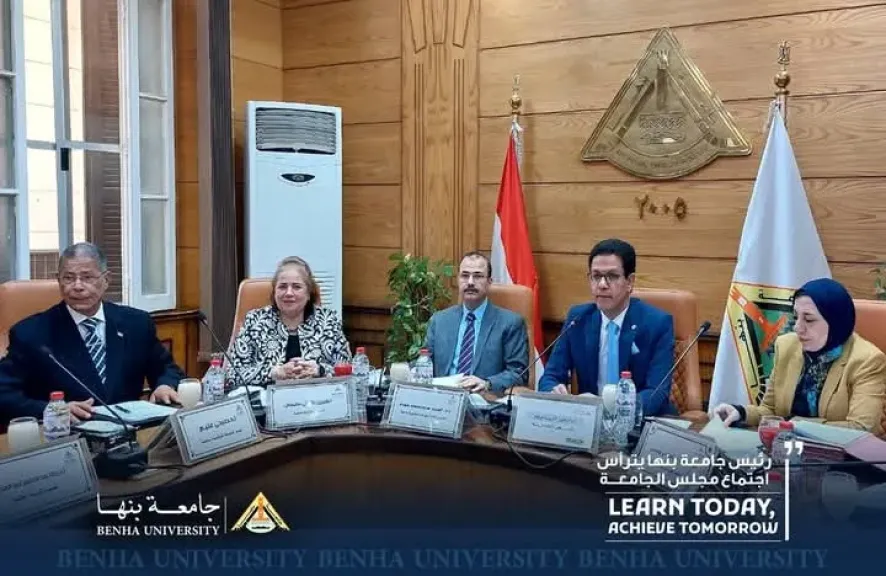 رئيس جامعة بنها: متابعة مستمرة لأعمال الامتحانات وجدول زمني لاحتفالات التخرج