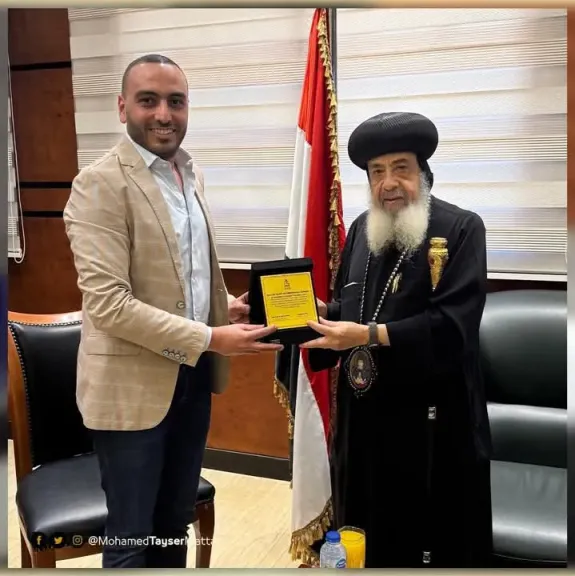 نيافه الأنبا دانيال مطران المعادي وتوابعها يزور النائب محمد تيسير مطر لتهنئته بعيد الأضحى المبارك