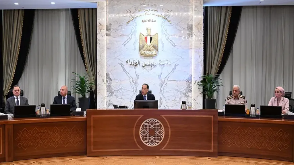 الحكومة تطمئن المواطنين: وفرة في السلع وتوسعات لاستيراد اللحوم من إفريقيا