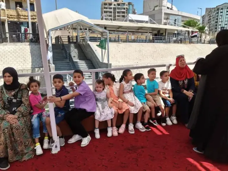 الأتوبيس النهري بالمنصورة يقدم مبادرة إنسانية لأطفال دار المساعي للأيتام خلال العيد
