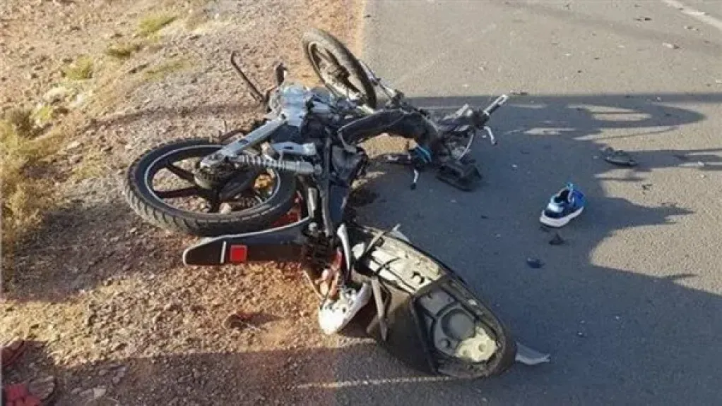 مصرع طالب وإصابة شاب في حادث تصادم دراجة نارية و«سكوتر» بالبدرشين