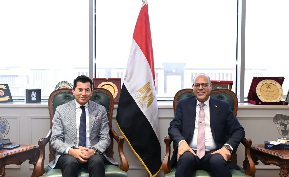 جانب من المتابعة