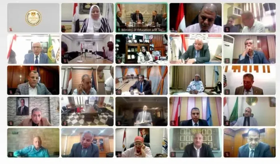 وزير التربية والتعليم يعقد اجتماعًا مع مديري المديريات التعليمية عبر الفيديو كونفرنس لاستعراض الاستعدادات النهائية لامتحانات الثانوية العامة 2024 / 2025