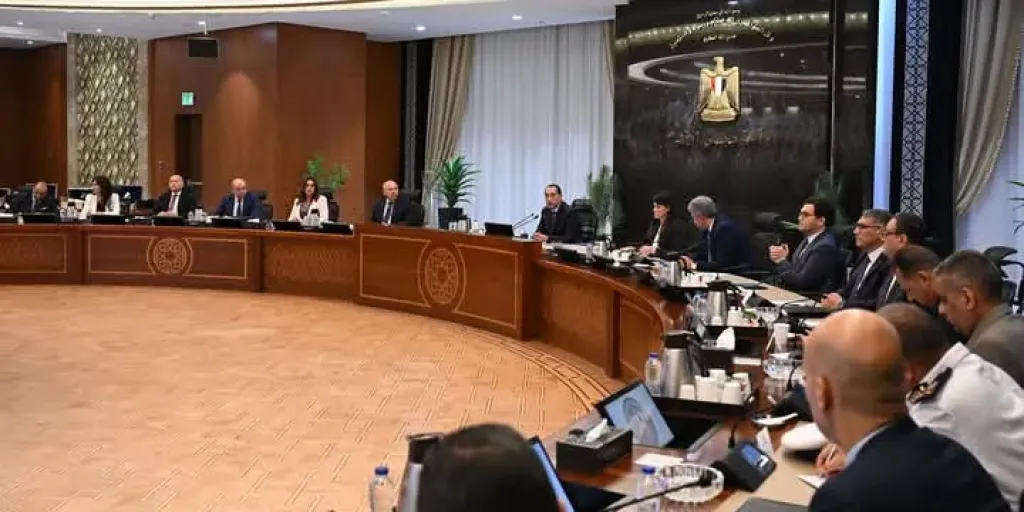 رئيس الوزراء يترأس اجتماع اللجنة العليا لتنظيم فعاليات احتفالية افتتاح المتحف المصري الكبير