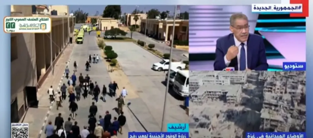 ضياء رشوان: رفضنا المجازفة بحياة الإعلاميين الأجانب لأن إسرائيل تقتل عند الجانب الآخر من معبر رفح