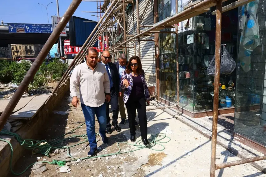 وزيرة التنمية المحلية تتفقد أعمال تنفيذ المرحلة الأولى من تطوير سوق العتبة بحي الموسكي بالقاهرة