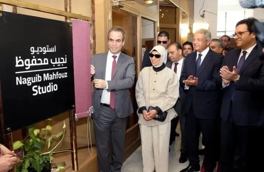 وزير الثقافة يشارك في إزاحة الستار عن “استديو نجيب محفوظ” بماسبيرو