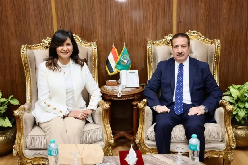 محافظ المنوفية يستقبل وفد التحالف الوطني على هامش قافلة ”إيد واحدة” الشاملة بقرية العراقية