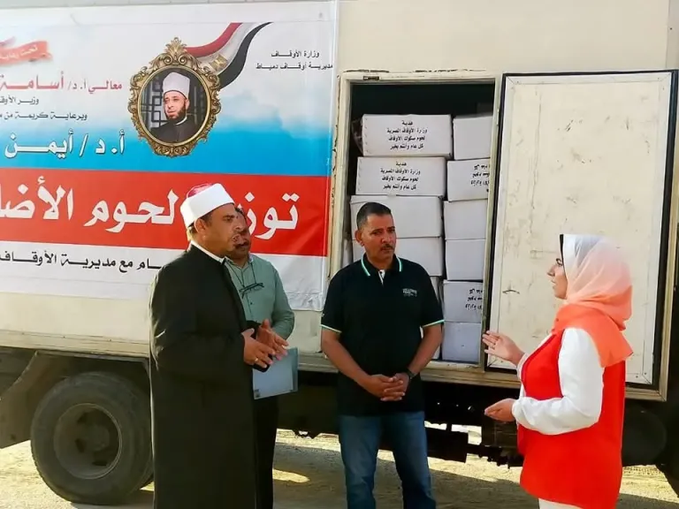 نائب محافظ دمياط تشهد تسلّم أُولىٰ دفعات لحوم صكوك الأضاحي لهذا العام