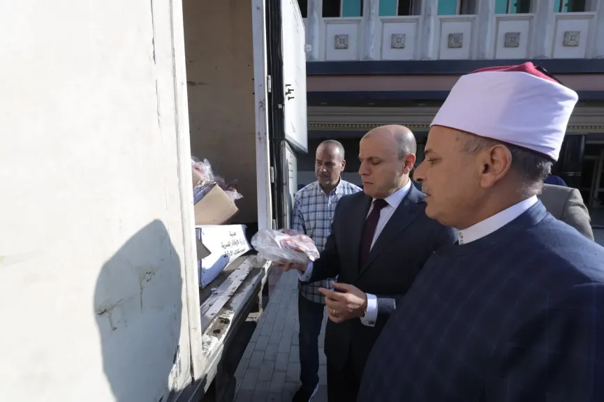 محافظ كفر الشيخ: توزيع 2 طن لحوم صكوك أضاحي للأسر الأولى بالرعاية بمراكز المحافظة