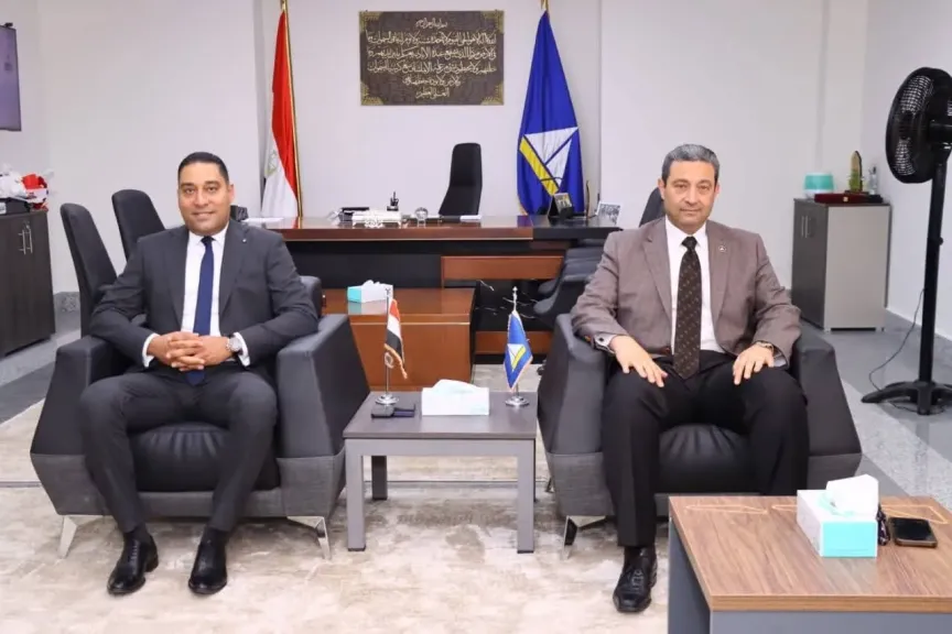 محافظ دمياط يوقع اتفاقية تعاون مع شركة خزام للخبرة والتثمين لدعم المحافظة بمجالات التسويق والترويج للفرص الاستثمارية