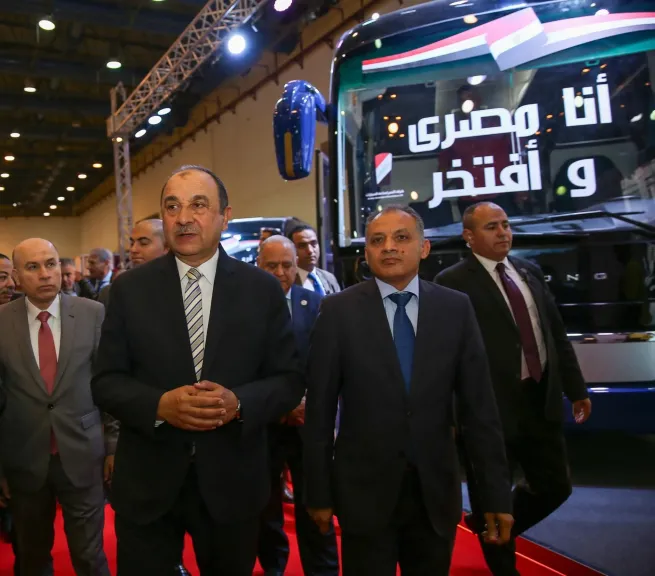 وزير قطاع الأعمال العام يشهد افتتاح معرض ومؤتمر ”الأهرام للنقل” في نسخته الثانية ويتفقد الأجنحة المشاركة