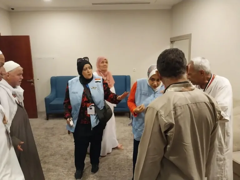 ”الصحة: بعثة الحج الطبية تواصل عملها بالأراضي المقدسة لحين عودة جميع الحجاج المصريين بسلام إلى أرض الوطن