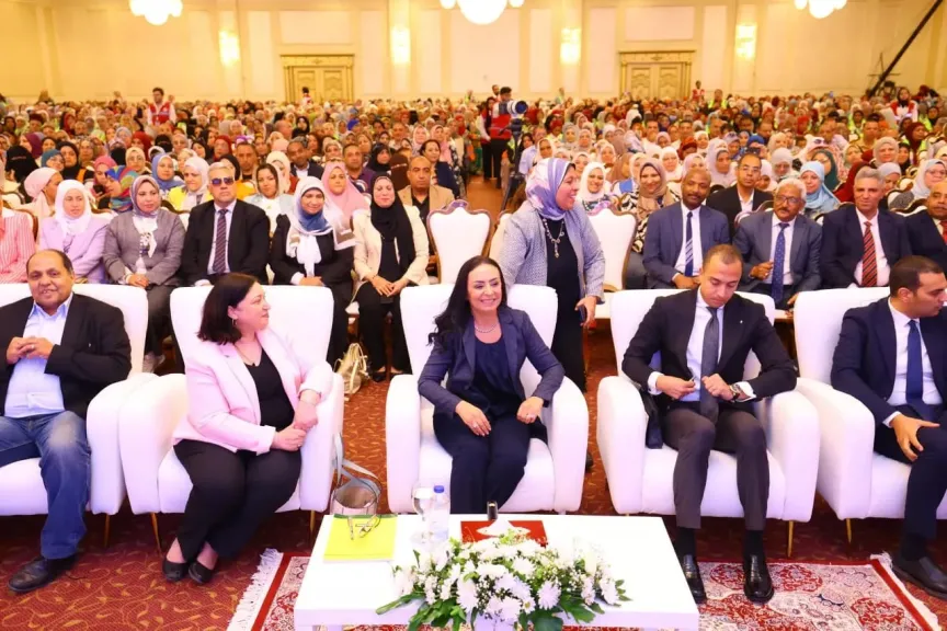 وزيرة التضامن الاجتماعي تشهد ختام فعاليات البرنامج التدريبي الموسع  للقائمين على أعمال المسح الوطني الشامل للحضانات