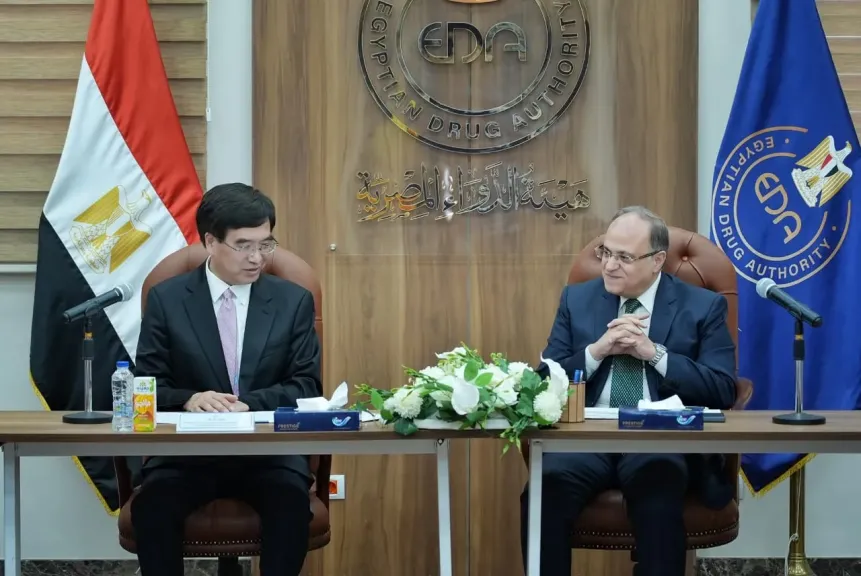 رئيس هيئة الدواء يستقبل وفد الإدارة الوطنية للمنتجات الطبية بجمهورية الصين الشعبية