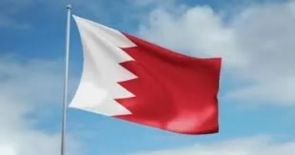 البحرين تعلن إغلاق مجالها الجوي مؤقتا وسط مخاوف من رد إيراني على الهجمات الأمريكية