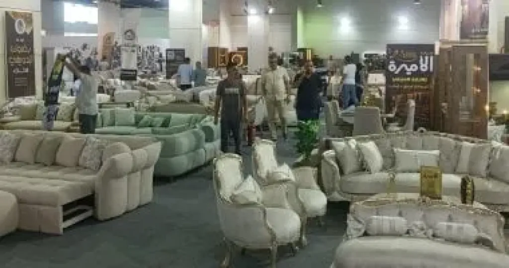 جهاز تنمية المشروعات ومحافظة دمياط يقدمان فرصا فى معرض صنع في دمياط